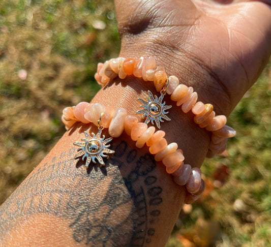 Natural Sunstone Bracelet w/ Gold Sun Charm